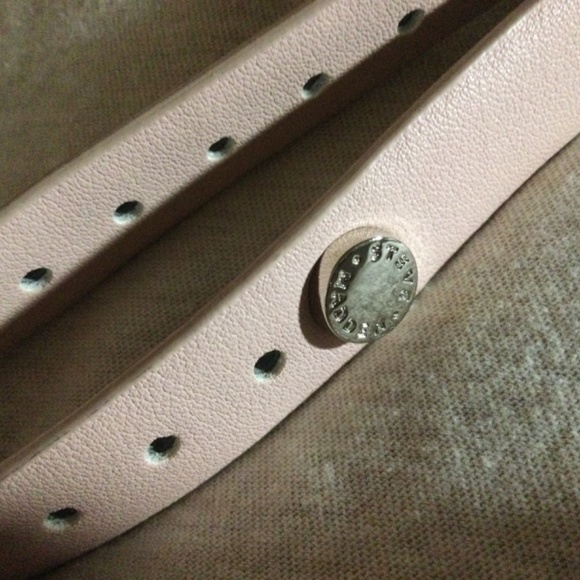 Steve Madden (faux?) leather light pink belt, excellent used condition, <42” - Picture 4 of 7